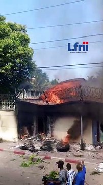 RDC : l’ambassade de France et de Belgique en flammes à Kinshasa