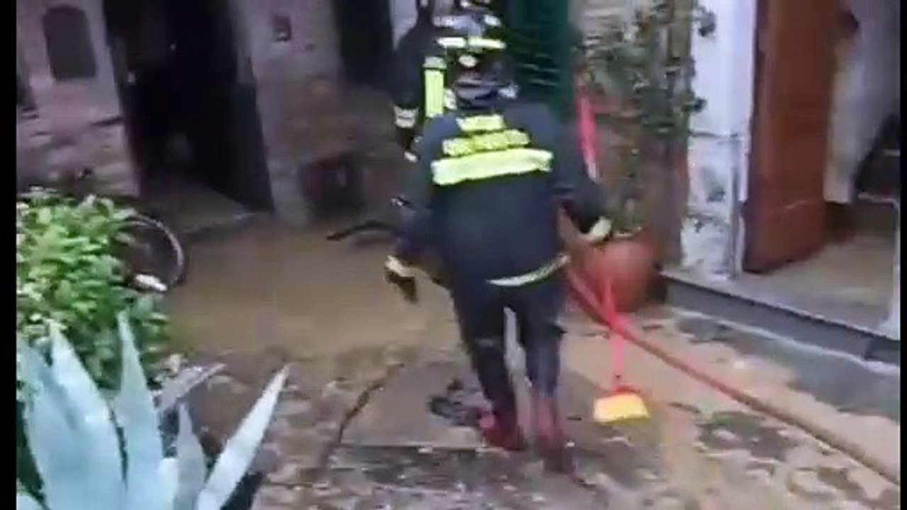 Caos maltempo a Ginestra Fiorentina: case allagate dopo il forte temporale