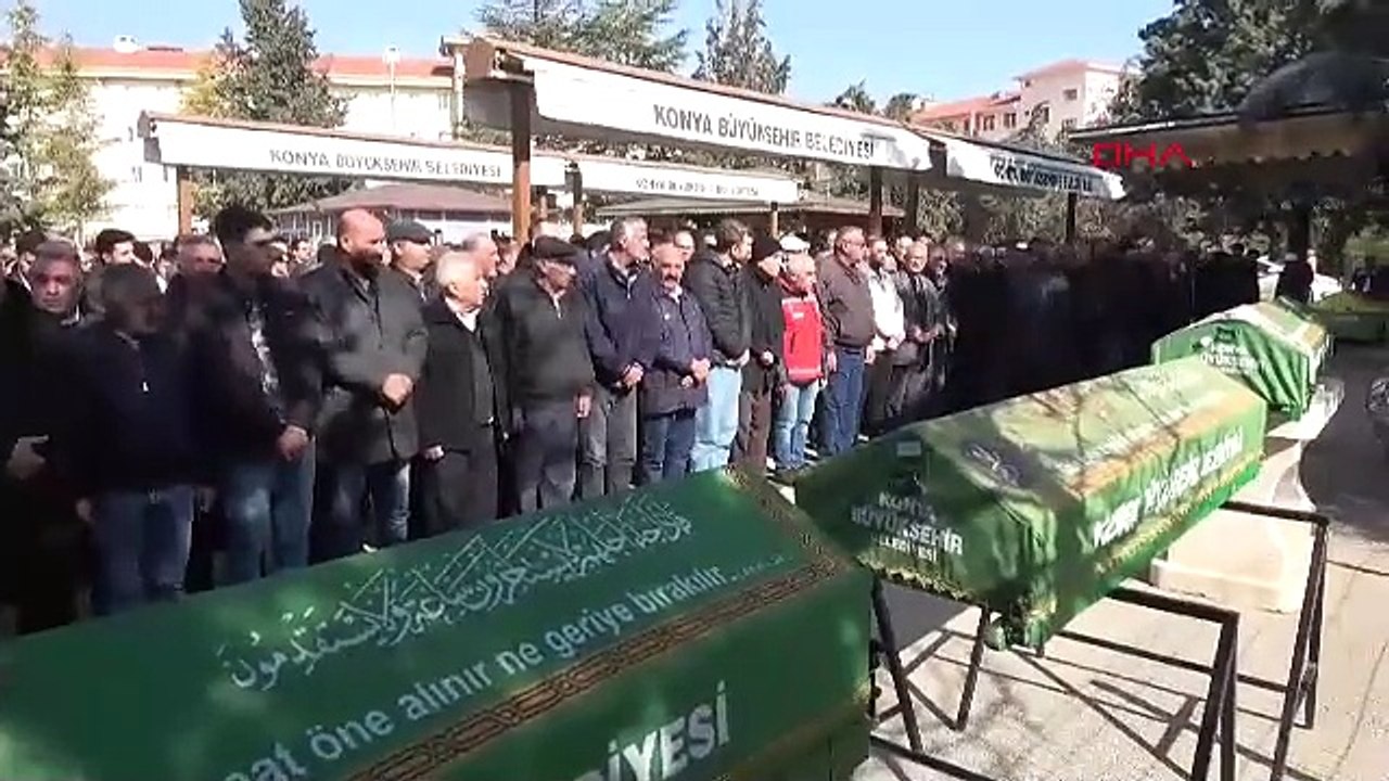 KONYA- Katlettiği ailesiyle yan yana toprağa verildi