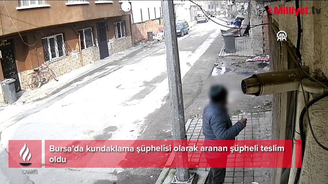 2 çocuğunun olduğu evde boğazına bıçak dayadı! 24 saat sonra teslim oldu