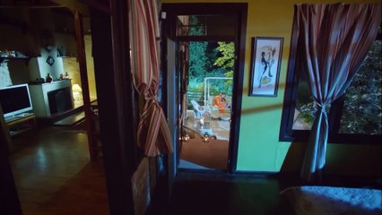 Ceylan Está Esperando Un Mensaje De Korkut - Una Historia De Amor Capitulo 33