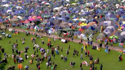 Amy Winehouse  - Wake up alone Glastonbury 2007.