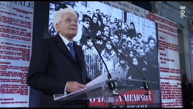 Mattarella: Inaccettabili gli insulti razzisti alla senatrice Segre