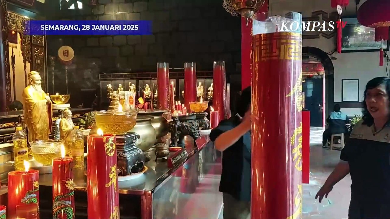 Perayaan Tahun Baru Imlek 2576 Kongzili, Begini Momen di Kelenteng Tay Kak Sie Semarang