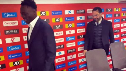 La tarjeta de presentación de Akor Adams con el Sevilla