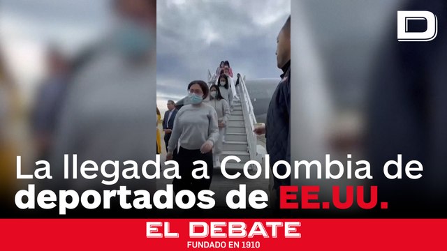 Aterriza en Bogotá el primero de los aviones colombianos que trae deportados de Estados Unidos