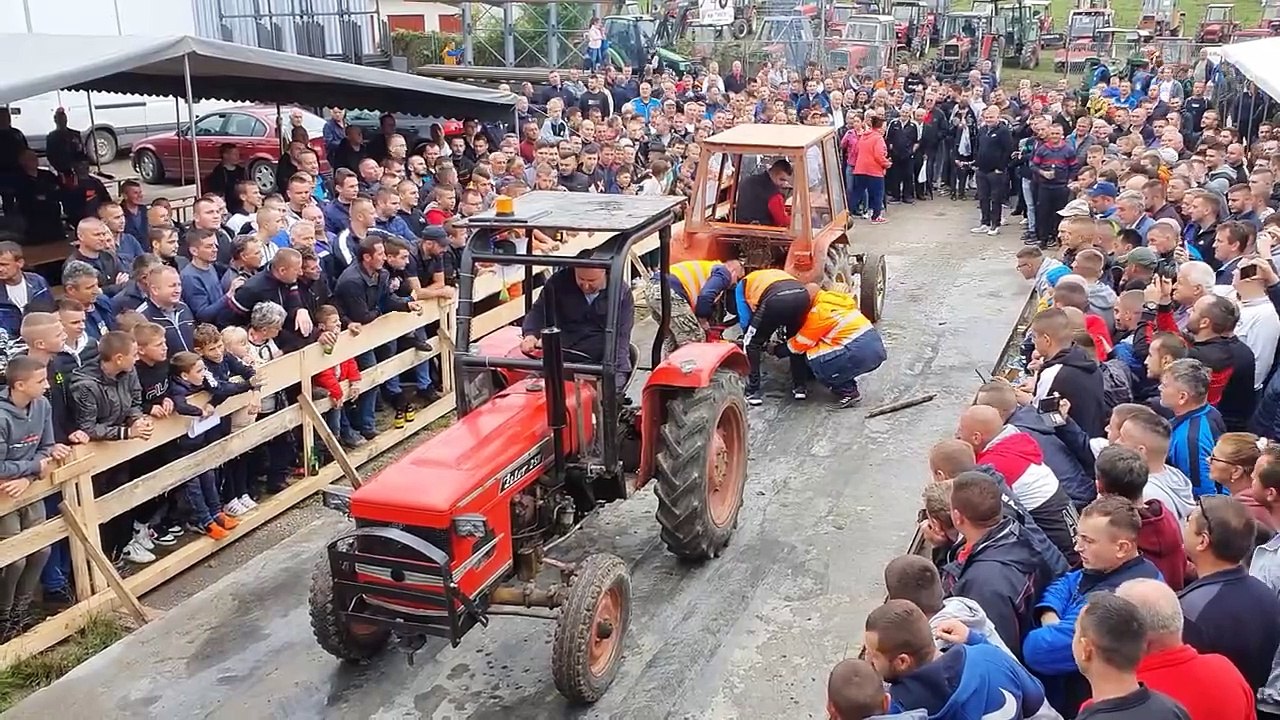 Zetor 2511 vs Ursus c335