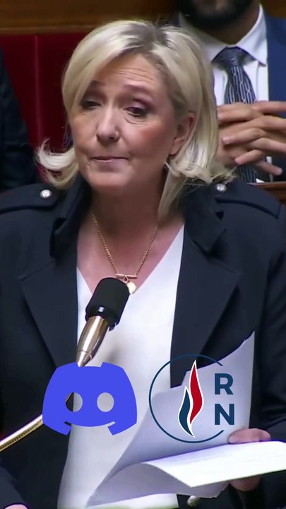 Elisabeth Borne qui en rigole...