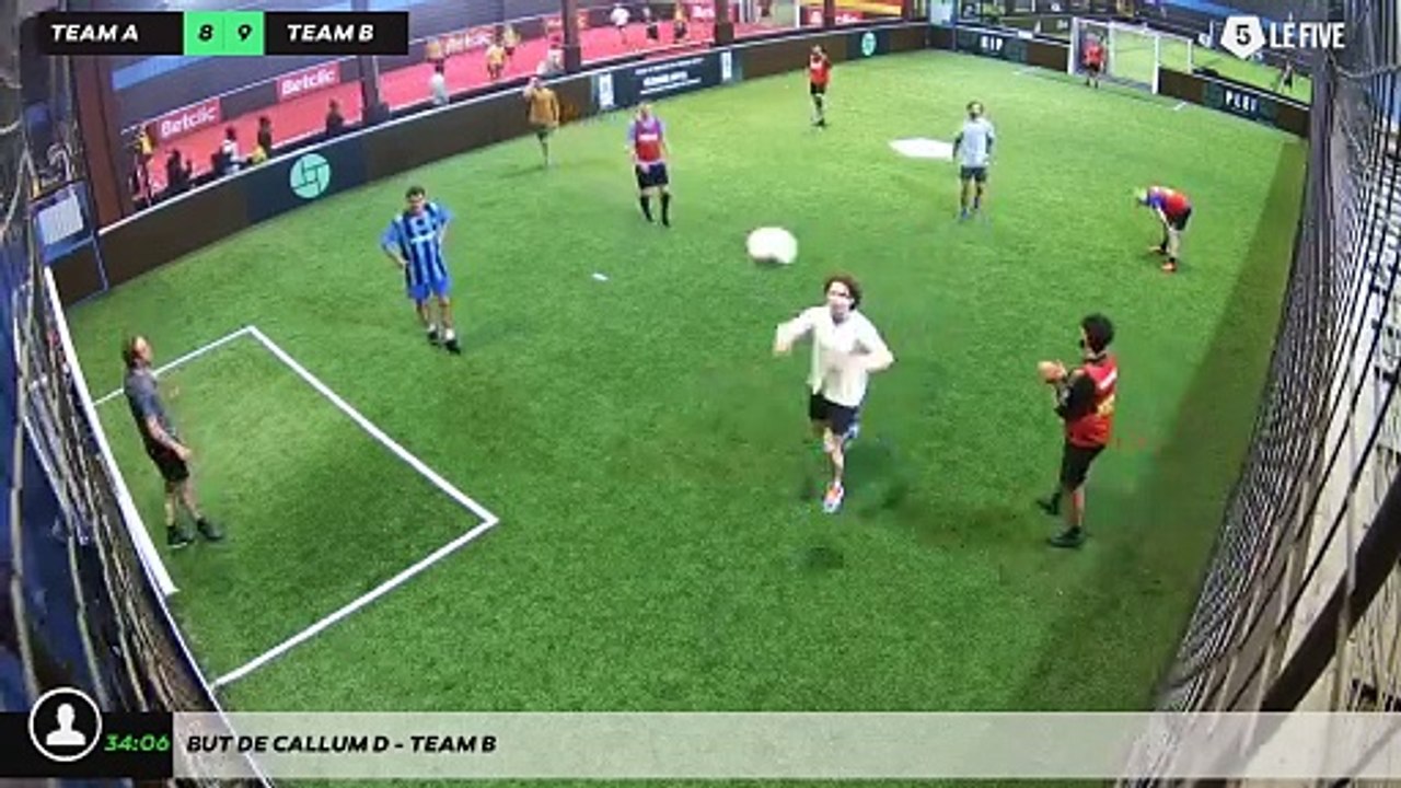 But de Callum D - Team B