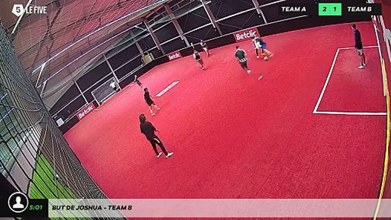 But de Joshua - Team B