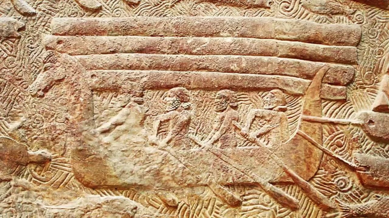 VERDADE ALIENÍGENA: UFOS CAPTADOS POR CÂMERAS: FENÍCIOS