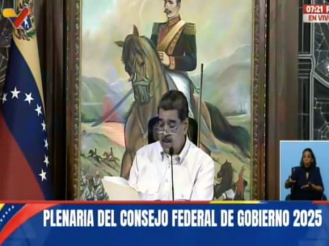 Pdte. Nicolás Maduro: El 80% de los proyectos de gobernaciones y alcaldías se concentran en vialidad