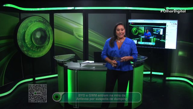 Novo carro elétrico de luxo da Huawei anda de lado e carrega sozinho