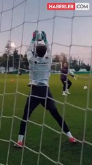 Çuvalla parayı gözden çıkardılar! Real Madrid'e bir Türk daha