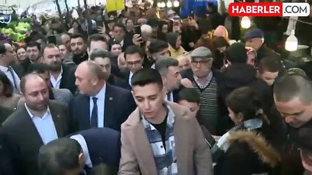 Yaşlı kadından İmamoğlu'na uyarı: Dikkatli konuş içeriye atılma