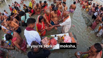 🔥 MahaKumbh 2025: Amrit Snan Turns into a Tragic Stampede! 💔