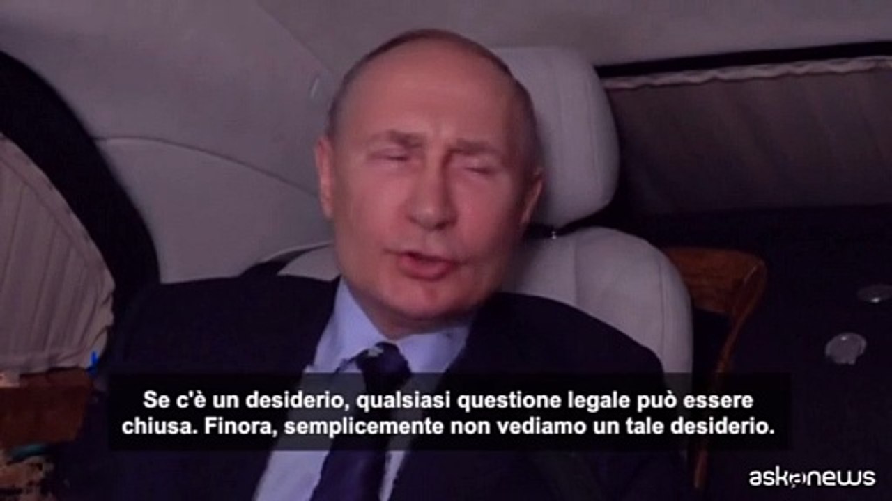 Putin: "possibili" i colloqui con l'Ucraina, ma non con Zelensky