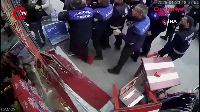 Bornova'da zabıta ile esnaf arasında 'işgaliye' kavgası