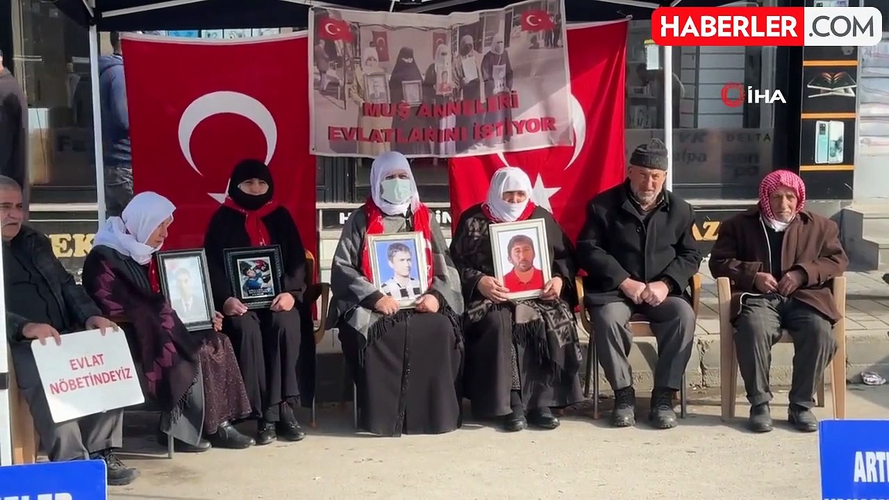 Muş'ta Ailelerin Evlat Nöbeti Devam Ediyor