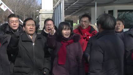 여당 '탄핵반대 원외위원장' 80명, 윤에 편지 전달 / YTN