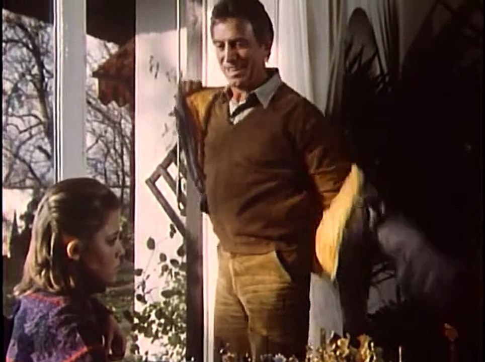 Julie Darling (1983) - full movie - taboo father daughter