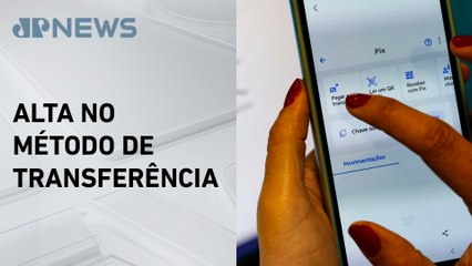 Transações por Pix voltam a crescer após fake news