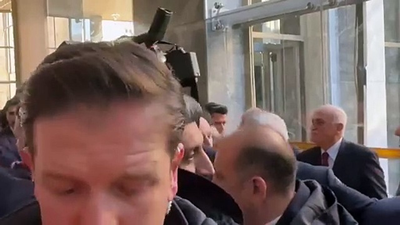 Erdoğan ‘Turizm Bakanı görevden alınacak mı?’ sorusuna yanıt vermedi