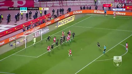 İşte Fenerbahçe'nin yeni sağ beki: Mimovic