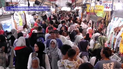Suasana Liburan di Yogyakarta, Pasar Beringharjo Penuh Wisatawan, Ternyata Ini yang Dicari