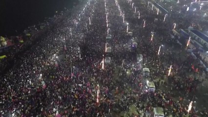 인도 힌두 축제서 또 압사사고..."최소 15명 사망" / YTN