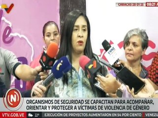 Caracas | Capacitan a funcionarios sobre acompañamiento y protección a féminas víctimas de violencia