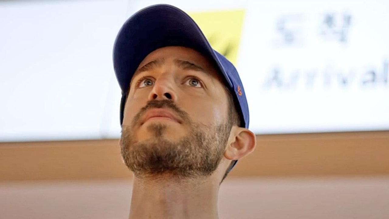 One Night in Tokyo Bande-annonce VO