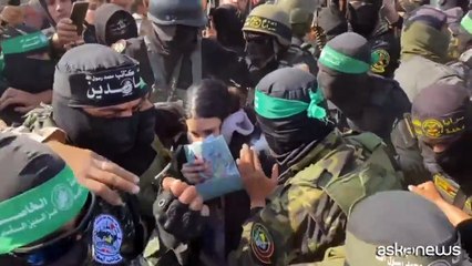 Nuovo rilascio ostaggi Hamas-Israele fra caos e proteste