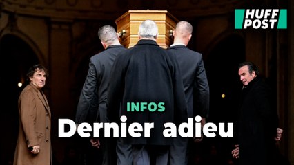 Aux obsèques de Bertrand Blier, Jean Dujardin et Albert Dupontel accueillent le cercueil