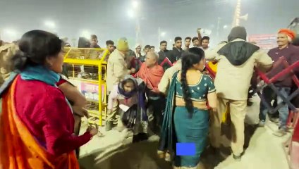 Eyewitnesses recount chaos after deadly India festival stampede