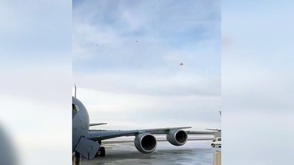 Un caccia F-35 precipita in Alaska, il momento dell'impatto