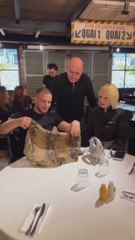 El truco de magia más comentado: ¿de dónde sale la serpiente?