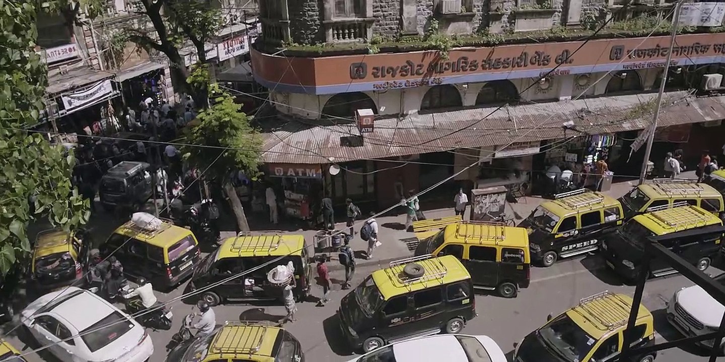 She S01 E06 WebRip Hindi 720p x264 AAC 5.1 ESub - Vegamovies.NL