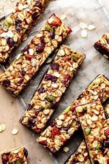 Healthier homemade granola bars