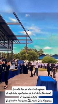 Lacalle Pou en el acto de egreso de oficiales ayudantes de la Policía Nacional, Promoción LXXV