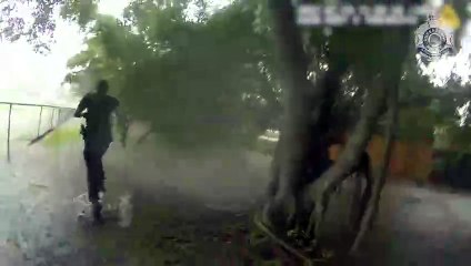 Flood evacuation at Gordonvale