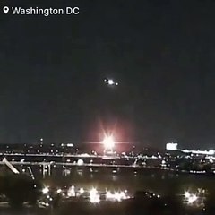 ABD’de korkunç kaza! Yolcu uçağı helikopterle çarpışıp nehre düştü