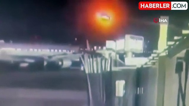 ABD'deki Uçak Kazasında 18 Kişi Hayatını Kaybetti