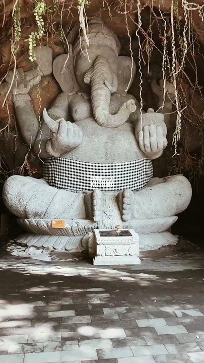 Patung Dewa Ganesha