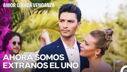 Ozan Y Çağla Asistieron Juntos A La İnvitación - Amor Lógica Venganza