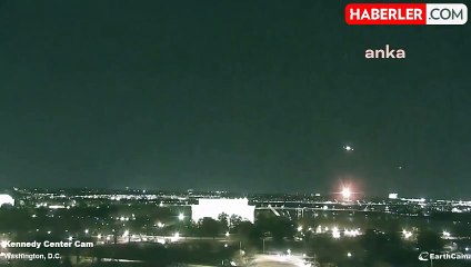 Amerikan Havayolları Uçağı Askeri Helikopterle Çarpıştı, 18 Kişi Hayatını Kaybetti