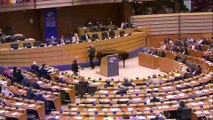 Último Discurso de Nigel Farage no Parlamento da União Europeia [LEGENDADO]