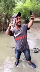 Funny moment friends#comdy screen #control your luffing