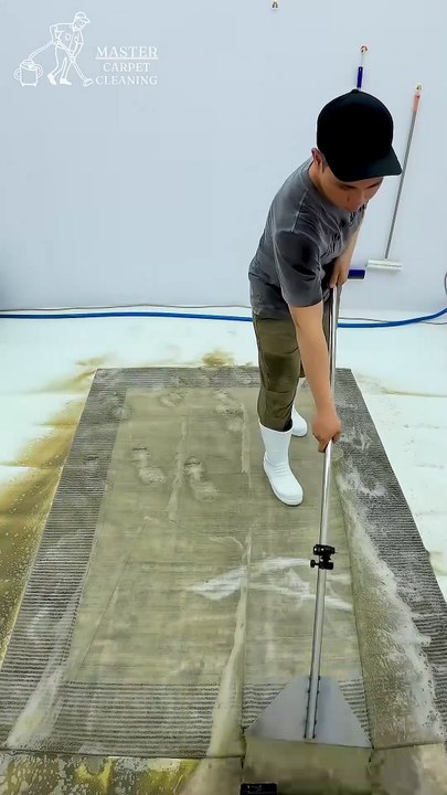 Excellent Restoration Of The Most Heavily Soiled Carpet! - Satisfying ASMR #carpetcleaning #shorts