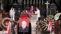 Verabschiedung Otto Schenk im Wiener Stephans Dom - Dompfarrer Toni Faber  und Ave Maria